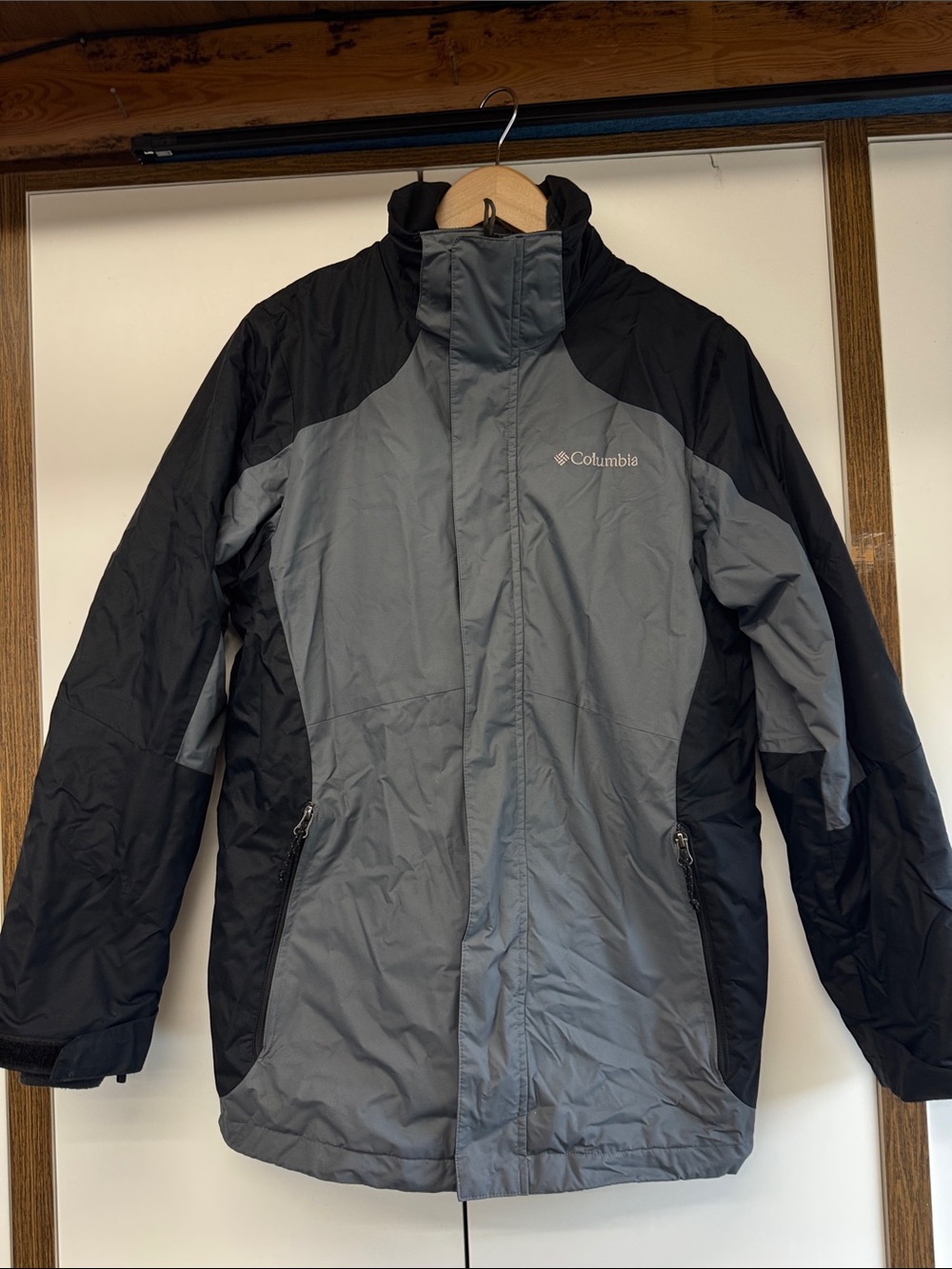 Columbia Men’s Gray & Black Eager Air Interchange 3-in-1 Jacket